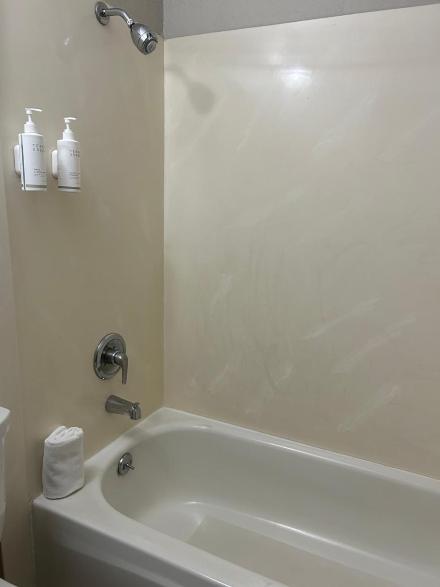 Days Inn By Wyndham Turlock Exterior foto